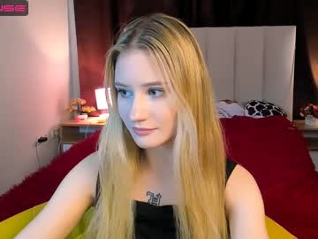 girl Sexy Cam Girls In Bikinis with lovely_alicey