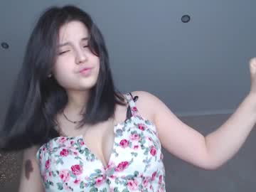 girl Sexy Cam Girls In Bikinis with litttle_baby