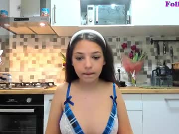 girl Sexy Cam Girls In Bikinis with 18te3ngirl