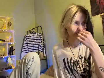 couple Sexy Cam Girls In Bikinis with veryraretwins