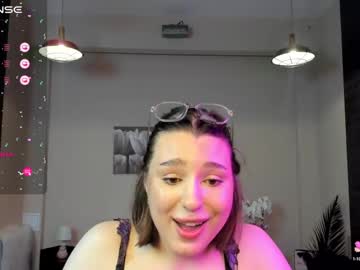 girl Sexy Cam Girls In Bikinis with kylieeangel