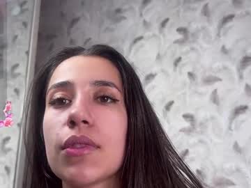 couple Sexy Cam Girls In Bikinis with crazy_girl_ss
