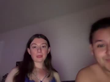 couple Sexy Cam Girls In Bikinis with stella_and_trey
