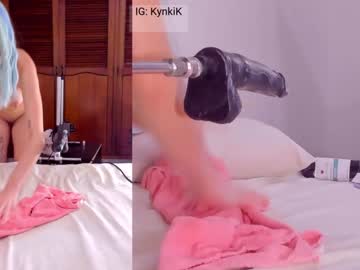 girl Sexy Cam Girls In Bikinis with kinky_karoline