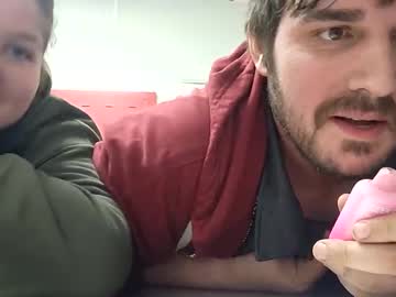 couple Sexy Cam Girls In Bikinis with mleppo30