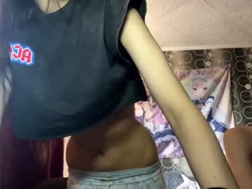 couple Sexy Cam Girls In Bikinis with psycho_dreams