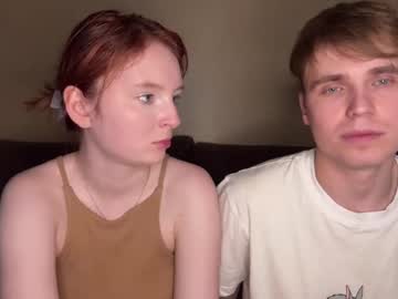 couple Sexy Cam Girls In Bikinis with snega_g
