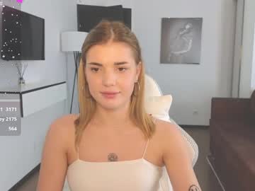 girl Sexy Cam Girls In Bikinis with adrianawow1