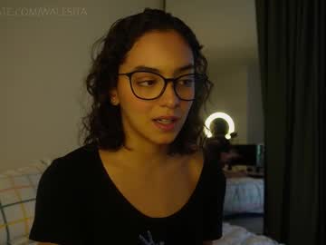 girl Sexy Cam Girls In Bikinis with walesita