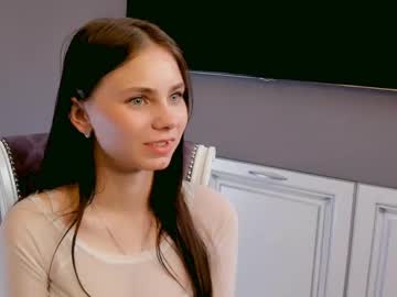 girl Sexy Cam Girls In Bikinis with sheenafairleigh