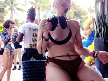 girl Sexy Cam Girls In Bikinis with fatalgoth