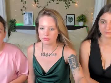 girl Sexy Cam Girls In Bikinis with isla_meow