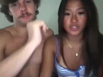 couple Sexy Cam Girls In Bikinis with jslutty_3