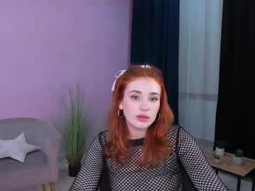 couple Sexy Cam Girls In Bikinis with cassi_purr