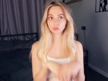 girl Sexy Cam Girls In Bikinis with ohana_massari