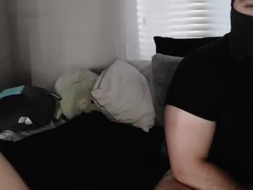 couple Sexy Cam Girls In Bikinis with deanandcherri