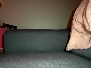 girl Sexy Cam Girls In Bikinis with leah_sellsxo