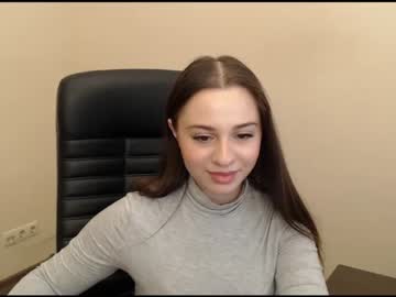 girl Sexy Cam Girls In Bikinis with milllie_brown