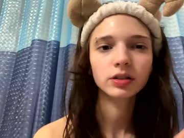 girl Sexy Cam Girls In Bikinis with daintydarlingxoxo