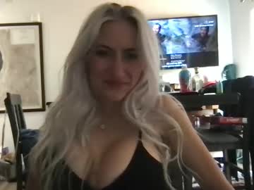 girl Sexy Cam Girls In Bikinis with kinziemcbride