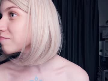 girl Sexy Cam Girls In Bikinis with shiny_cute