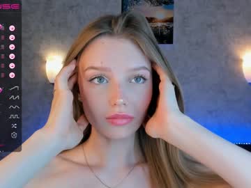 girl Sexy Cam Girls In Bikinis with arya_turner