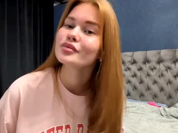 girl Sexy Cam Girls In Bikinis with innocen_shy_cute
